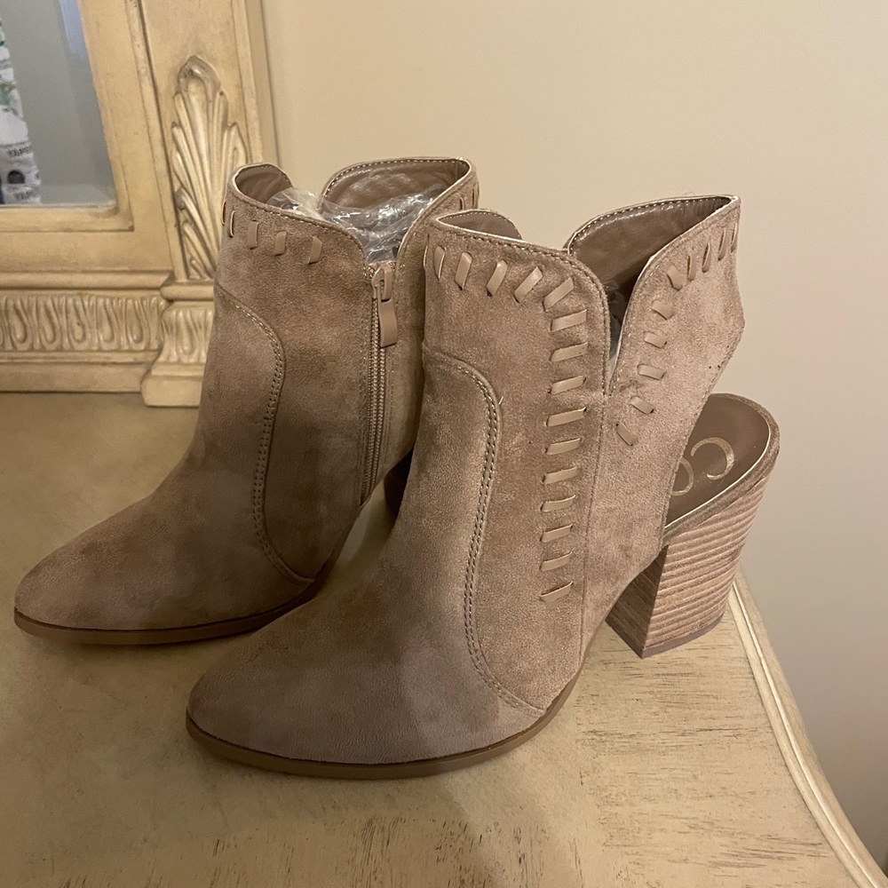 Ccocci Booties